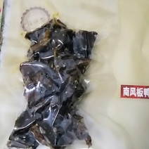 莲飨麻辣酱板鸭，南风牌