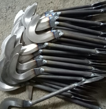 开桂削树皮刀剥树皮刨树皮剥桂工具弯型刮刀剥桂皮专用刀桂皮