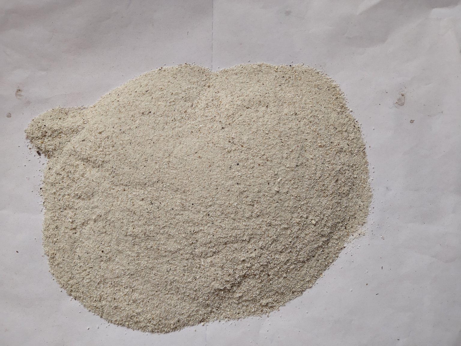 葛根茯苓膏冲泡过程,温水冲泡后呈现出琥珀色液体 葛根茯苓膏冲泡过程