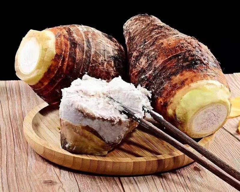 荔浦芋头制作的芋泥甜品摆盘图