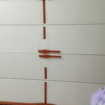 本人长期供应梓树(也叫花楸树）原木木材，保运输安全，价格