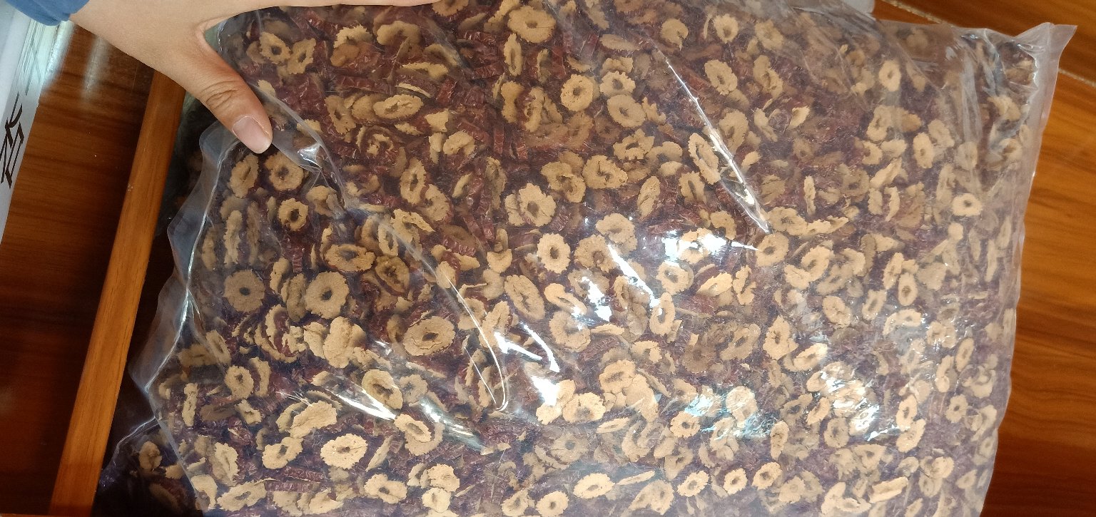 通枣加工成的枣圈产品