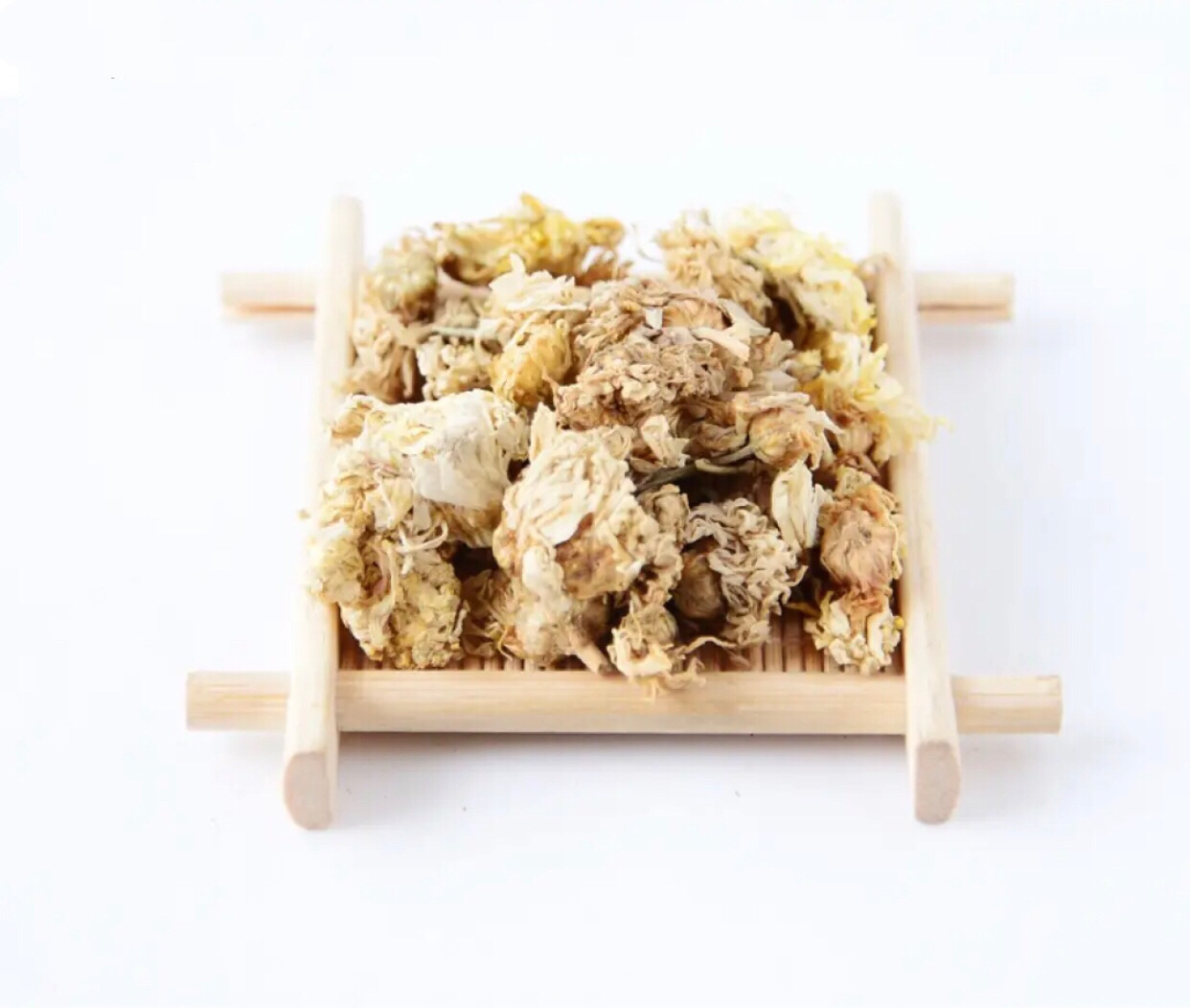 杭白菊泡水饮用