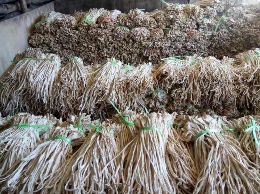 萝卜切条晾晒过程图示