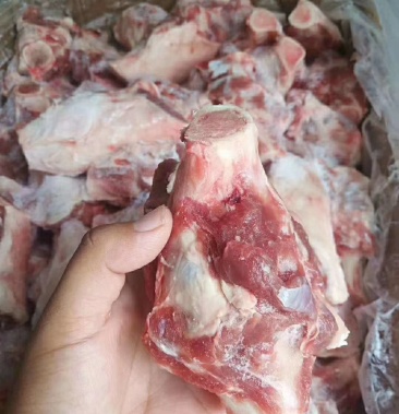 带窝骨带肉羊棒骨,满满的骨髓满满的肉