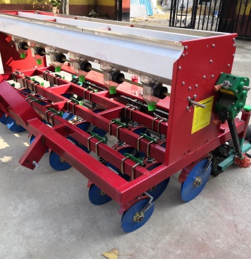 旱稻播种机 黑龙江12行圆盘式水稻旱直播机