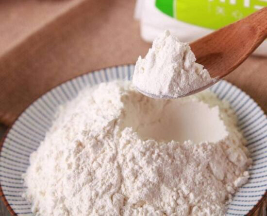 不同材质的勺子对比