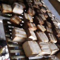 正宗烟熏豆腐自产自销全程手工制作