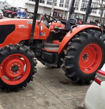 久保田704拖拉机纯进口版