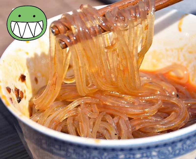 展示豌豆凉粉的制作步骤:浸泡豌豆→磨浆→过滤→煮制→冷却成型 豌豆凉粉制作流程图