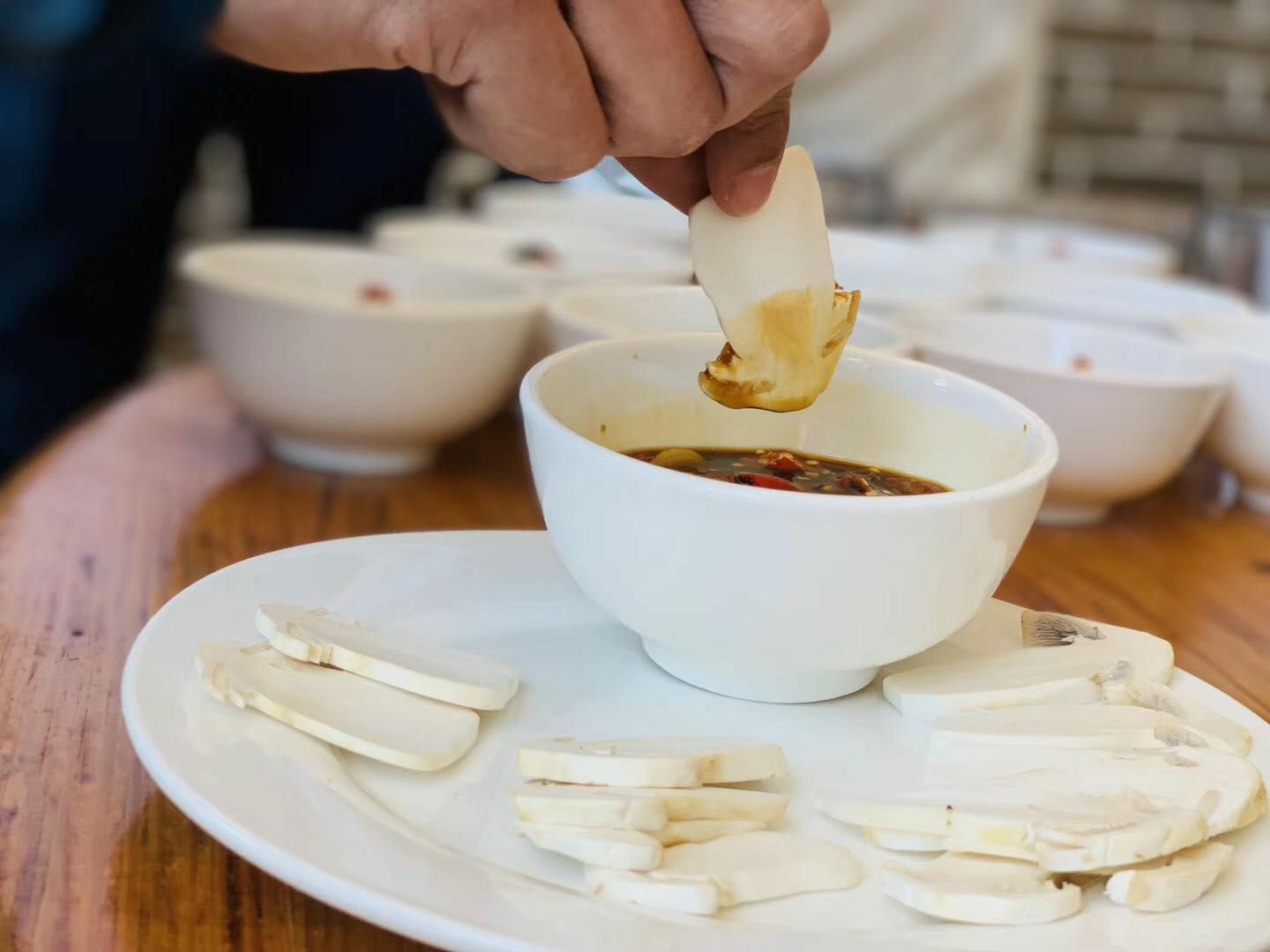 姬松茸炒牛肉成品图