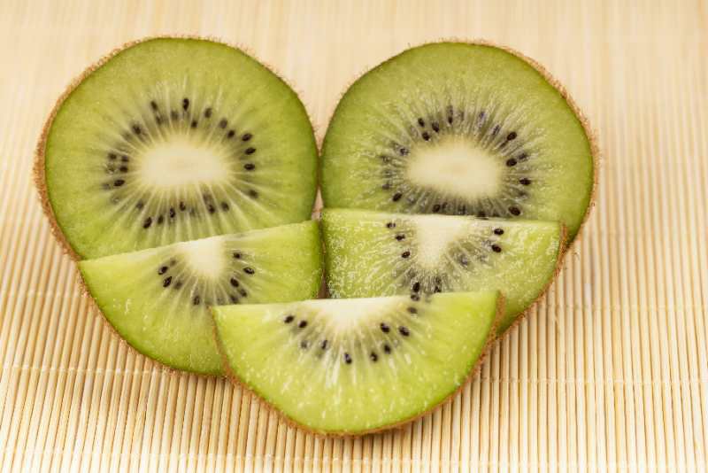 绿心猕猴桃摆盘图