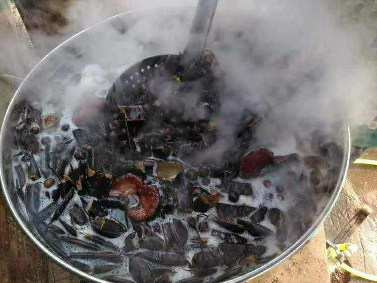 中药配伍煎煮场景