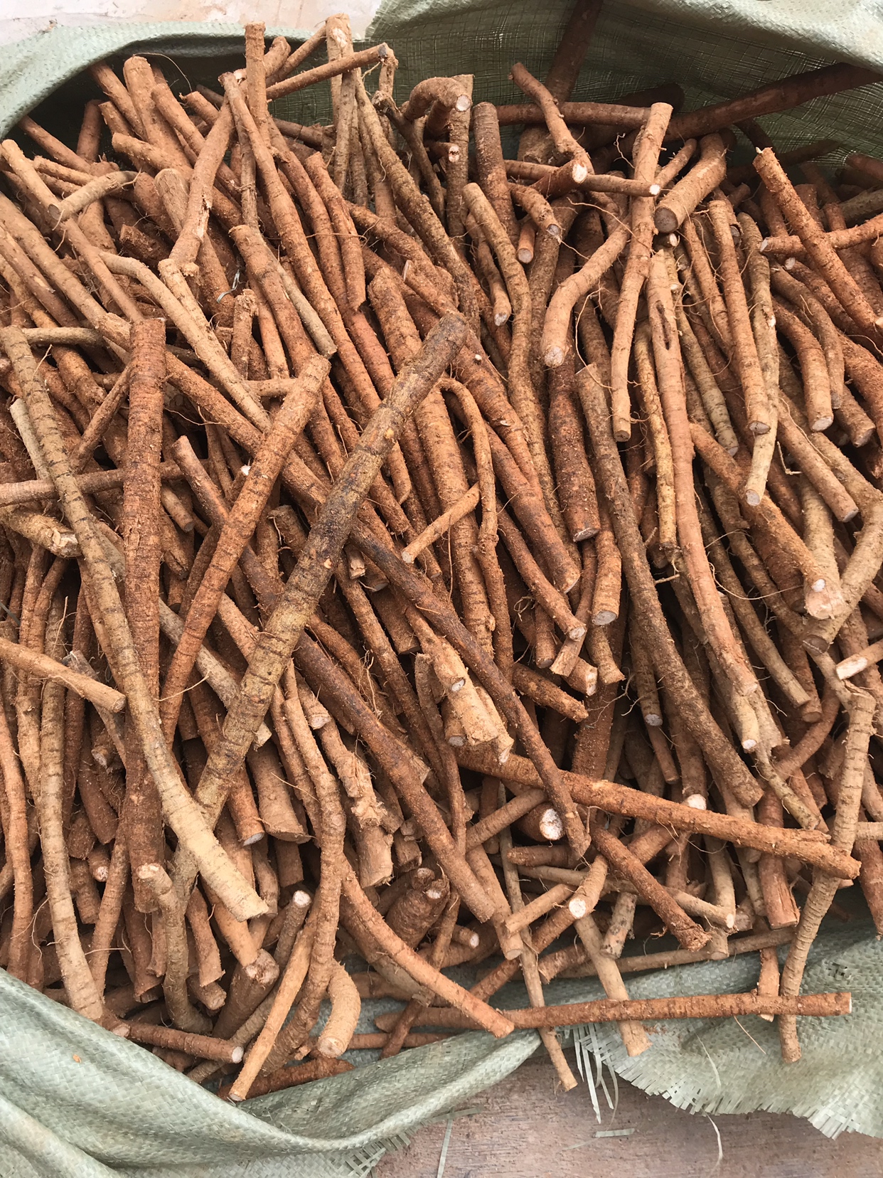 广东省包邮,新鲜大叶牛大力根(薯)产地直销,量大从优