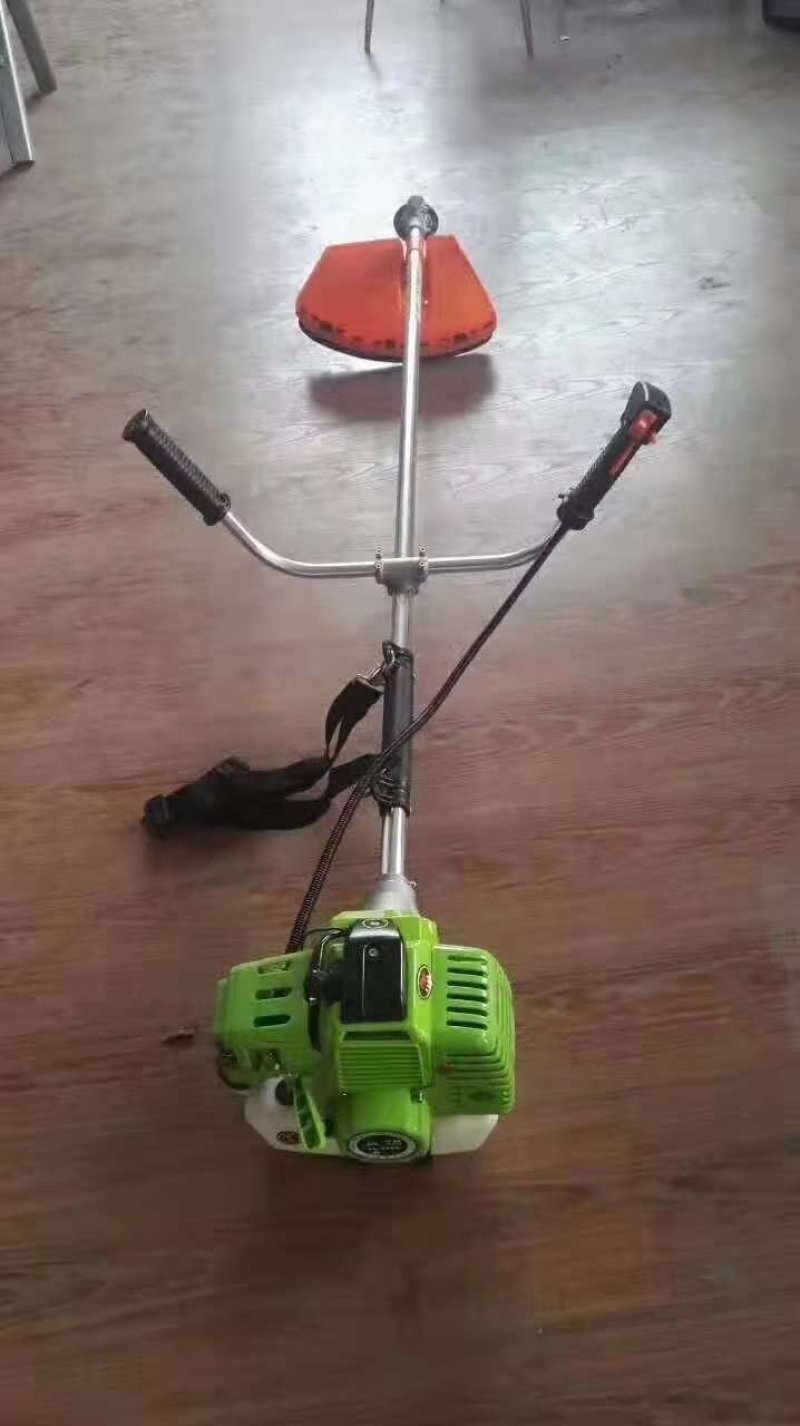 打草机割草机割灌机侧挂式收割机两冲