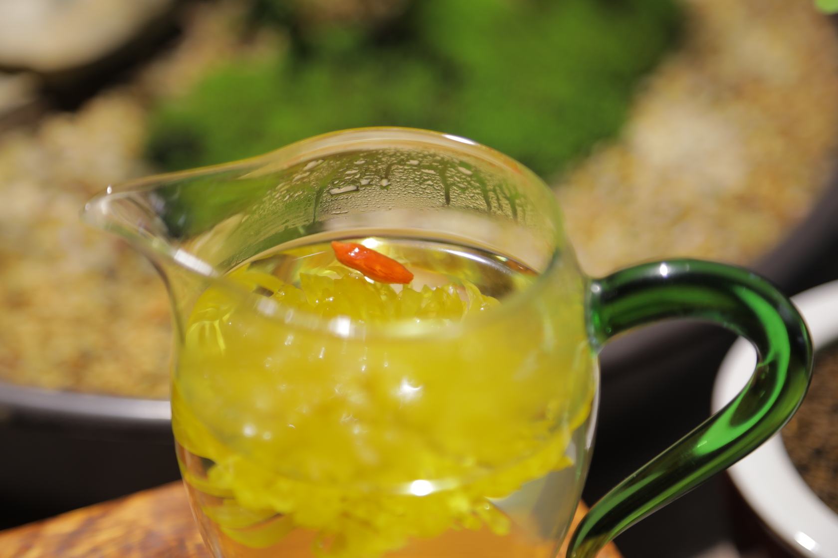 金丝皇菊柠檬茶冲泡过程