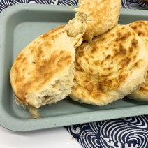 山东特产油酥火烧泰山范镇火烧老面发面白面烧饼手工自制早餐