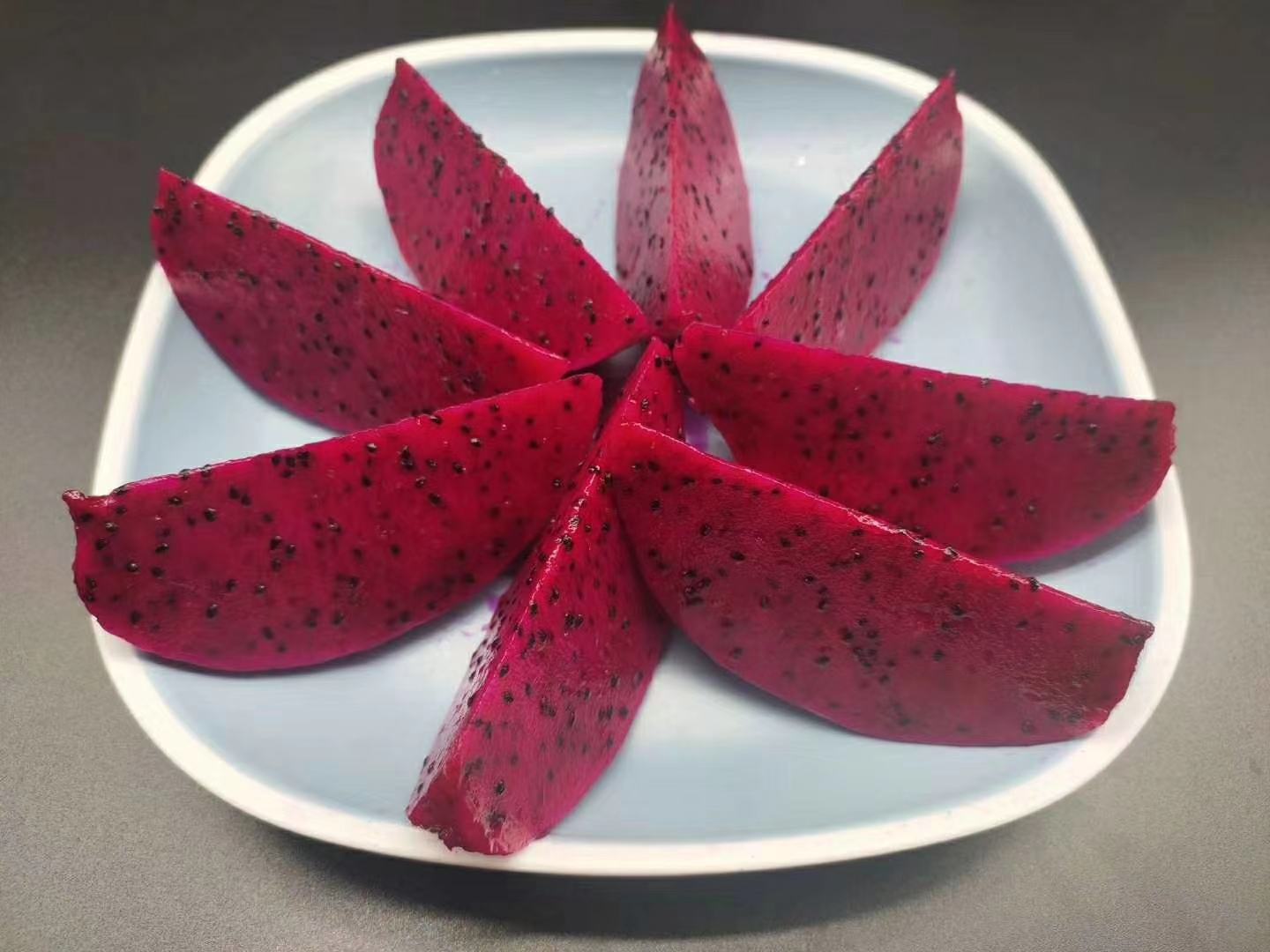 火龙果切开特写