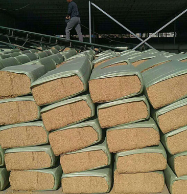 供应稻壳粉稻糠糠米糠稻壳鸡鸭鹅猪牛羊饲料供应加工养殖场