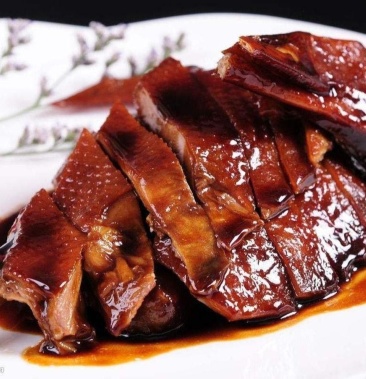 新鲜冷冻半成品酱鸭片20斤15片左右卤菜店酒店冷菜特色厂