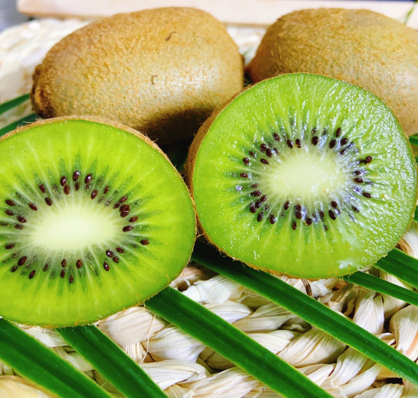 绿心猕猴桃干成品展示图