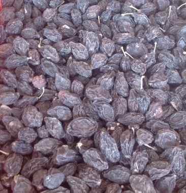 西梅干今年西梅经筛选由晾晒厂晾晒成西梅干价格优惠口感好.