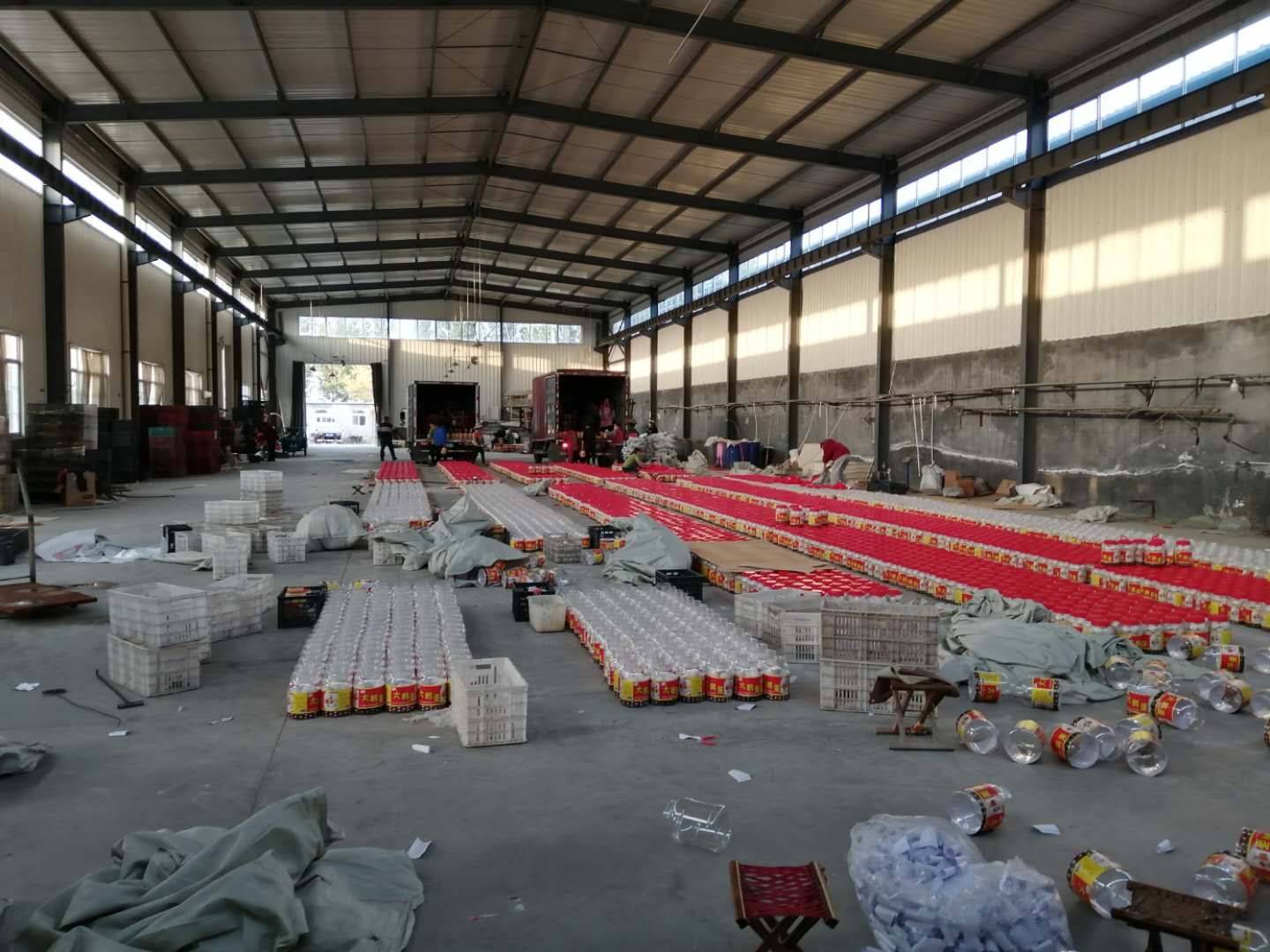 野鸭蛋加工场景