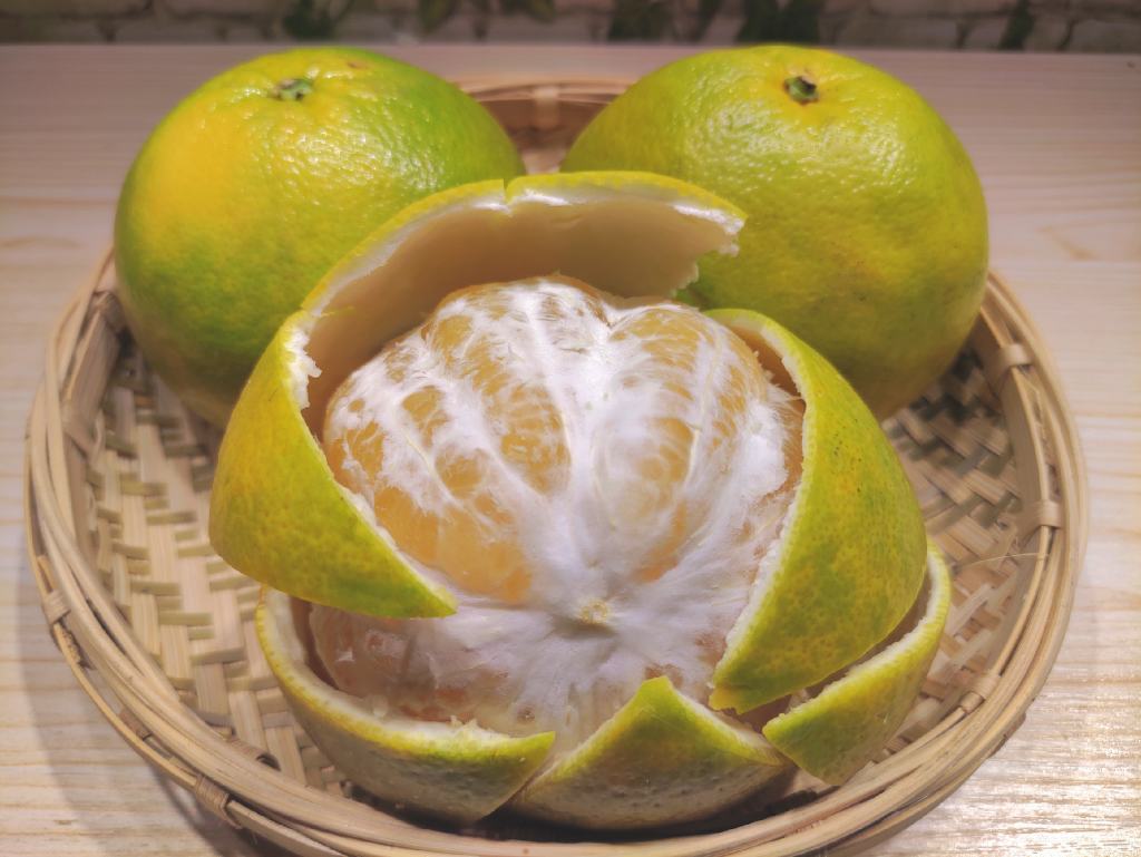 挑选与清洗葡萄柚