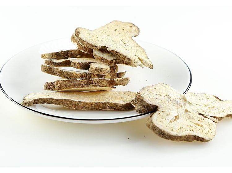 白术片与中药饮片的对比图