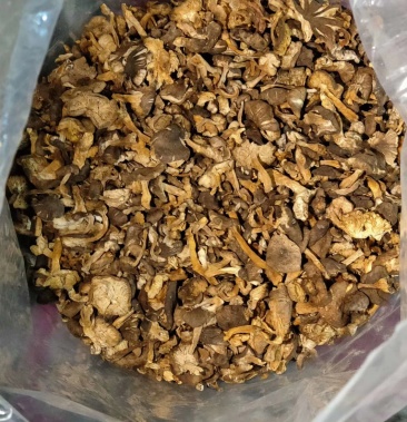 纯野生灰磨大太阳下自然晾干