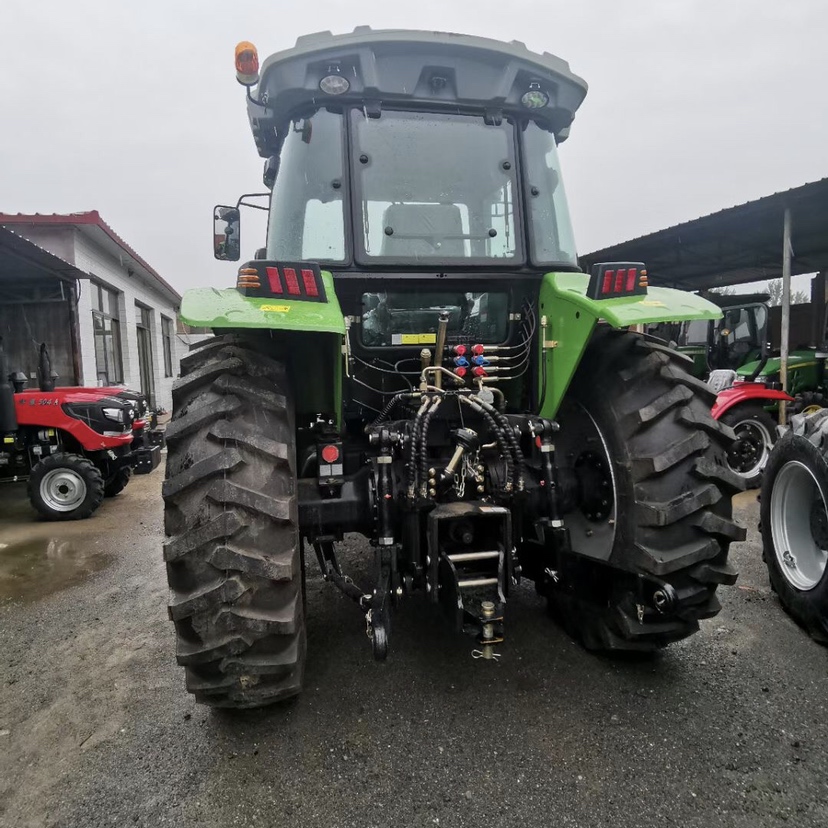 [拖拉机批发]华夏1804拖拉机潍柴发动机选装tc和tf 桥补后价格10000.