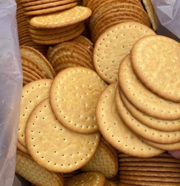 薄饼驼奶饼干赶集摆地摊跑江湖热卖产品