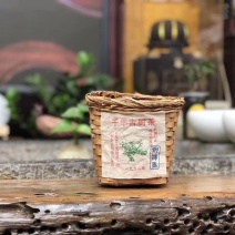 一九九二千年古树茶千年古树野樟香一筐400克