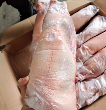 [白条鸭批发]新货一级1500克白条鸭10吨,价格8500一吨价格8500.