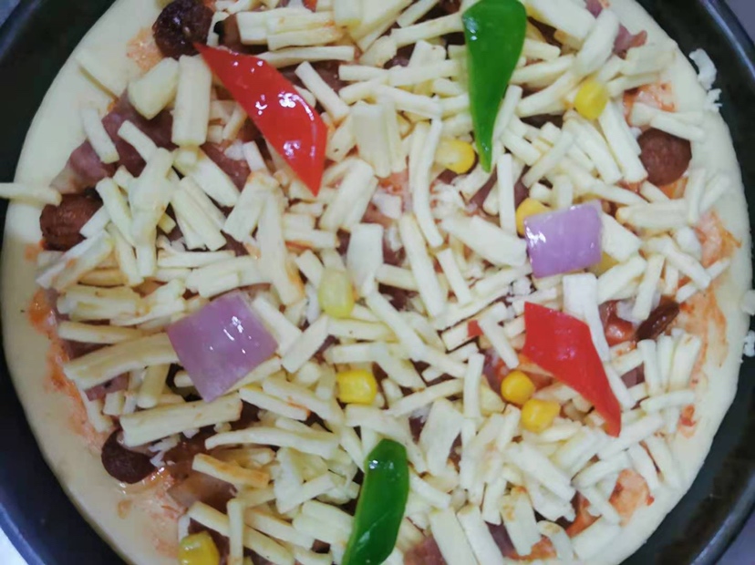 红椒芝士成品与配餐组合图