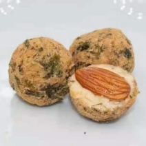 坚果海苔肉松球新款爆浆小丸子海苔夹心脆