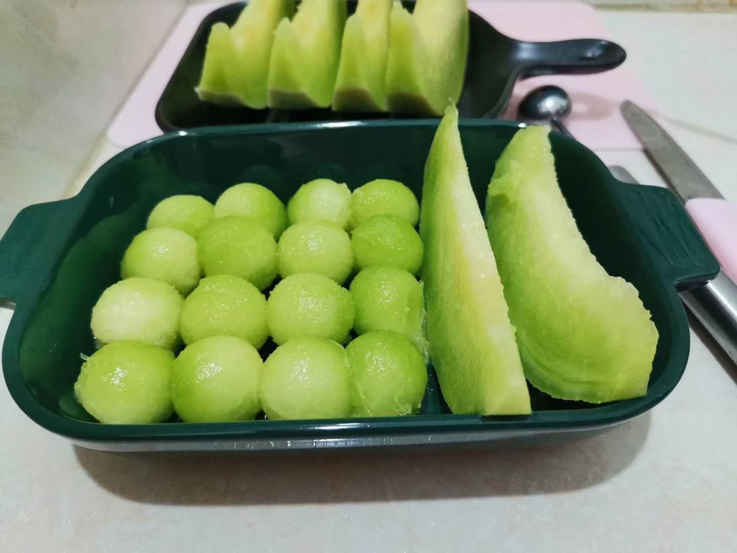 玉菇甜瓜与其他水果搭配摆盘