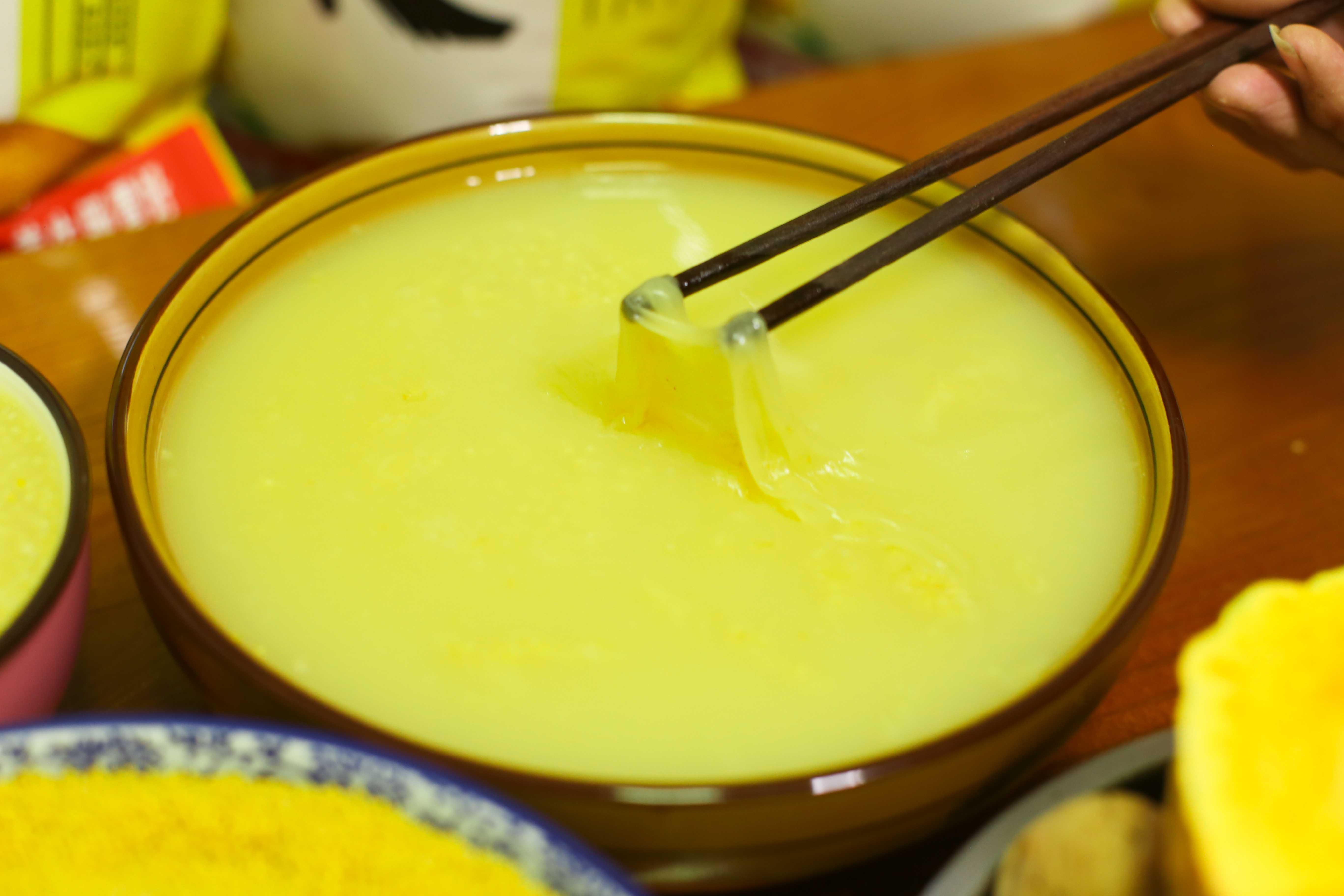 蜂蜜与早餐搭配图