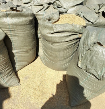 [稻壳批发]优质稻壳,除尘,压缩的稻壳,袋装的稻壳,诚信第一,价格500.