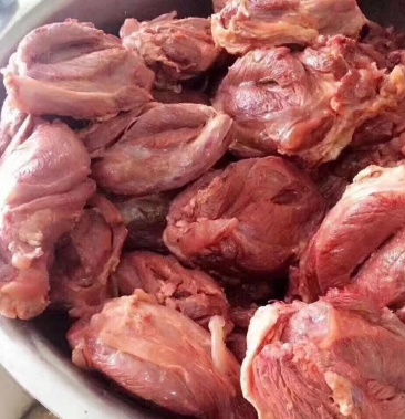五香牛肉,大量销售牛羊肉,精加工熟牛肉全系