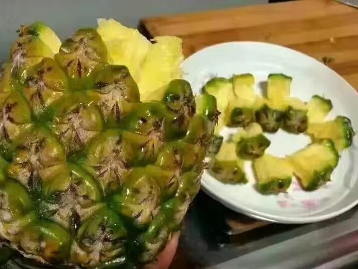 橙子和梨子切块过程图