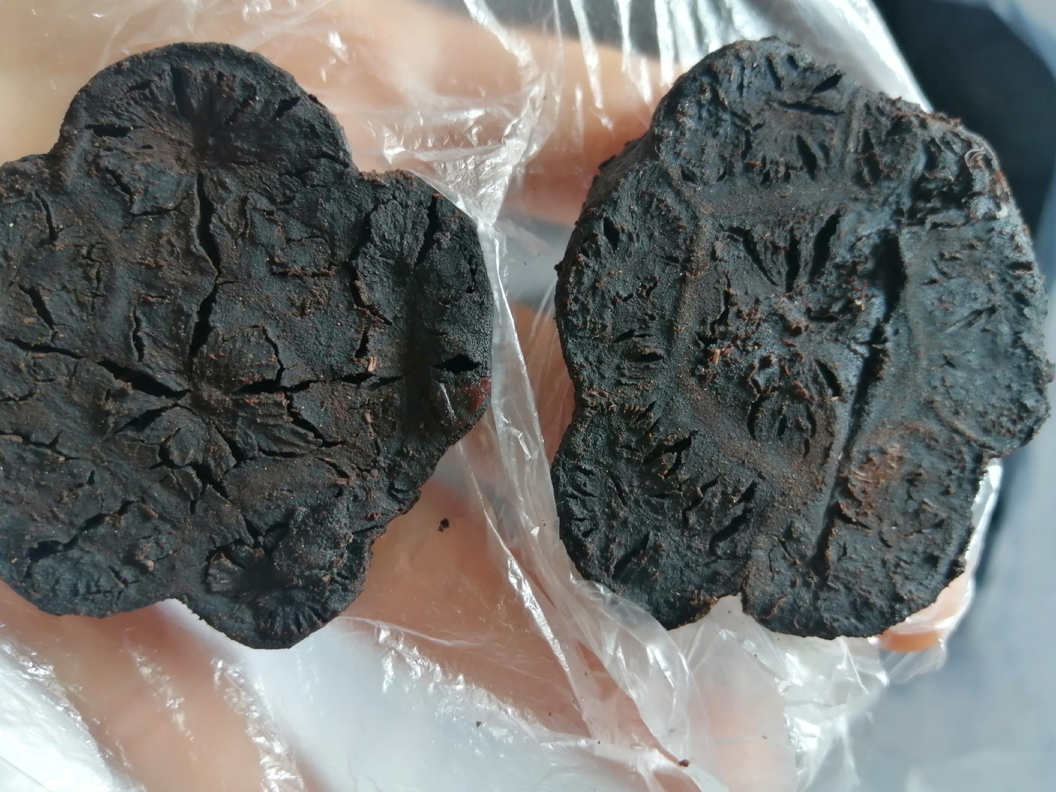 何首乌黄芪药酒规范制备流程示意图
