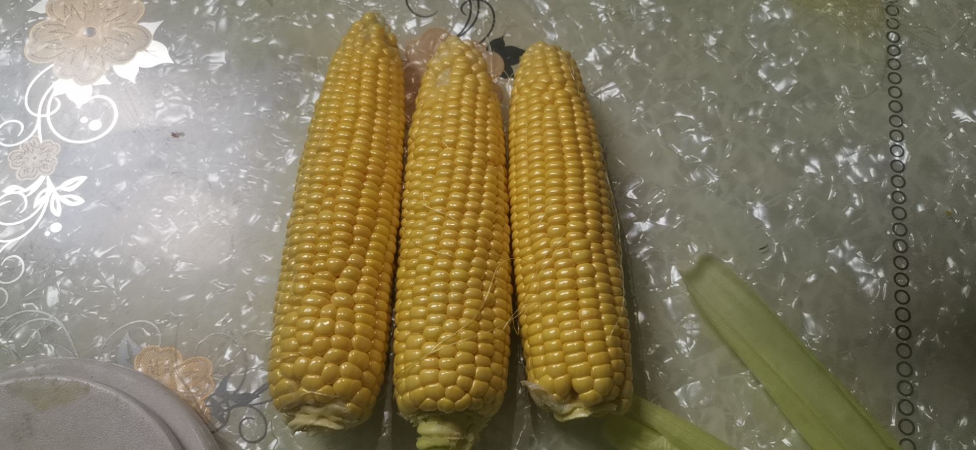 水果玉米与其他玉米对比图