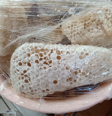 云南普洱野生蜂蜜大排蜂蜜大挂蜜马叉蜂蜜