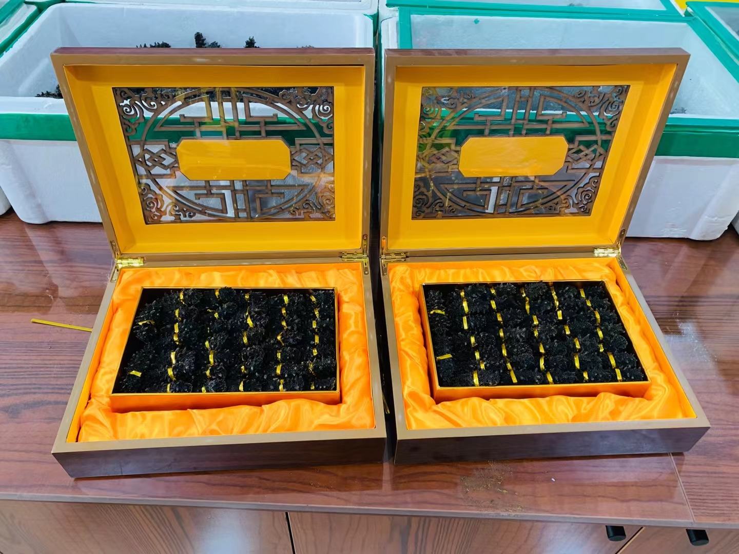 远海梭子蟹礼盒展示