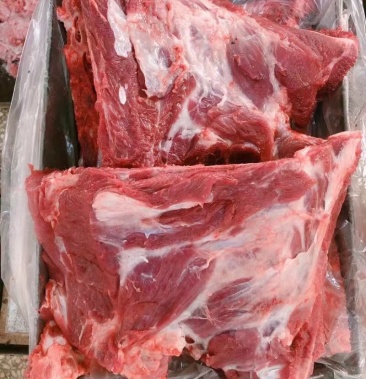 [猪副产品批发]母猪去颈前排价格15500.00元/吨 - 一亩田