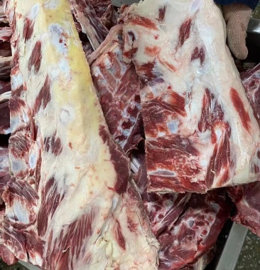 新鲜牛胸骨厂家直销,大量有货需要的请联系