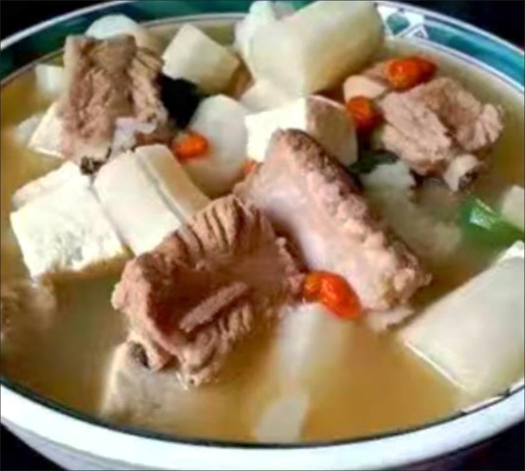 棒骨山药汤成品展示