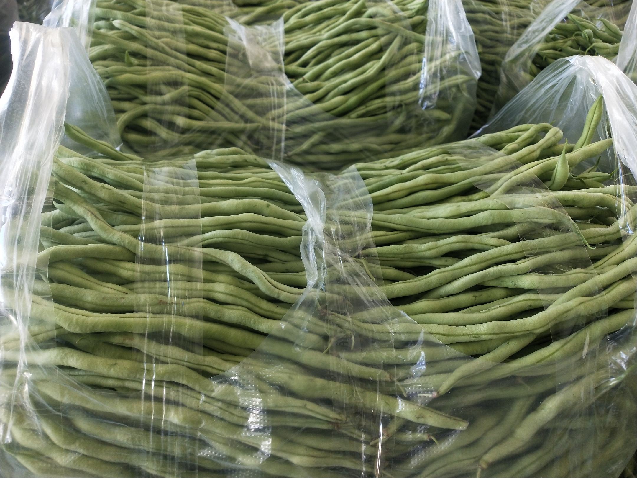 无筋豆在超市货架上的陈列图