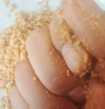 [油渣批发]肯德基油渣 食品厂原货 可榨油 可养殖价格3100.